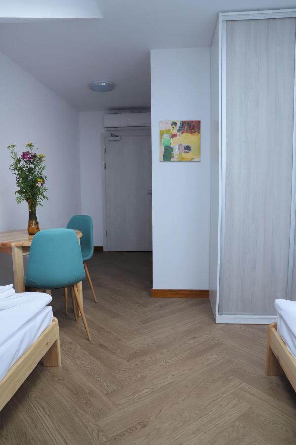 Artrooms Pokoje Goscinne Krosno Luaran gambar